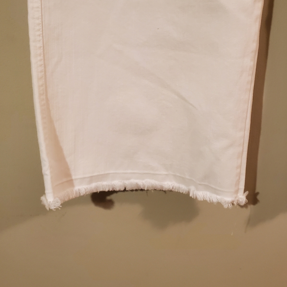 Capris - Picture 2 of 3